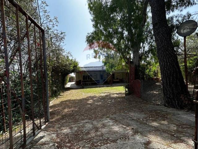 Case e ville in vendita di 220 m²