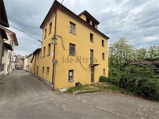 Case e ville in vendita di 220 m²