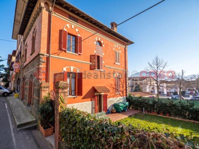 Case e ville in vendita di 220 m²