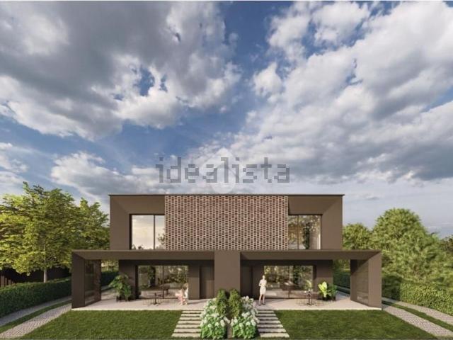 Case e ville in vendita di 220 m² in Via Alceste Torselli, 8