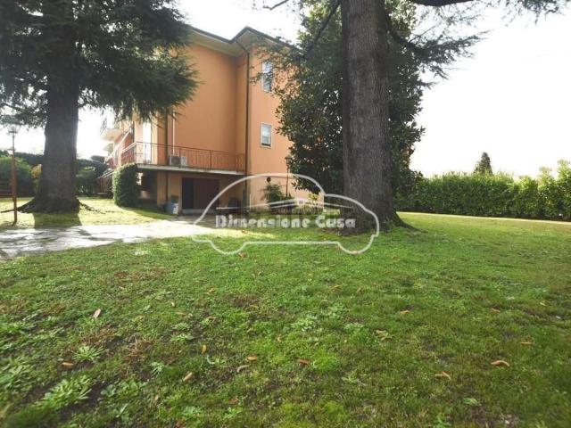 Case e ville in vendita di 220 m² in Via del Cimitero, 55100