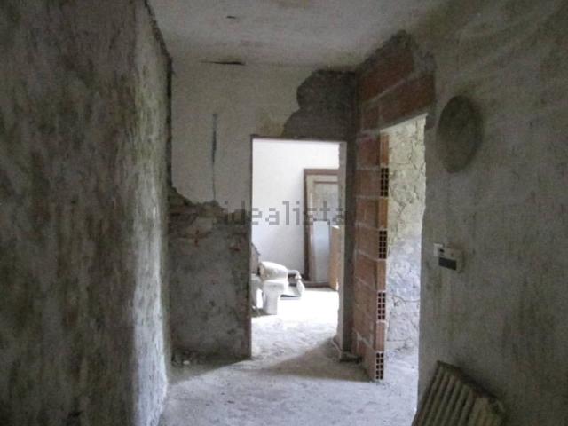 Case e ville in vendita di 220 m² in Via della Costa