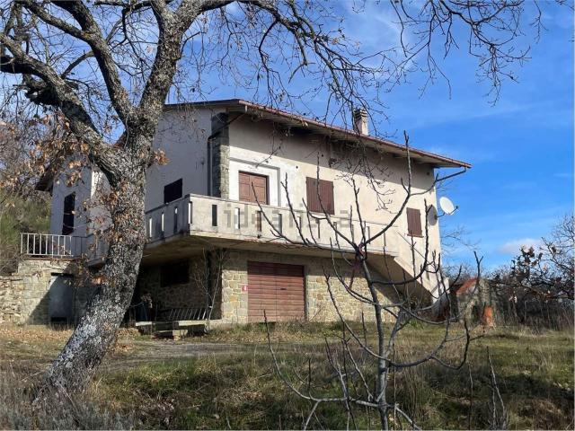 Case e ville in vendita di 220 m² in Via della Foce