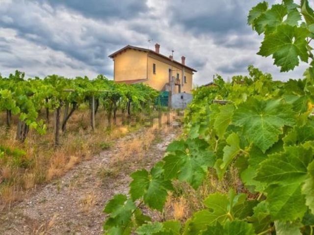 Case e ville in vendita di 220 m² in Via di Valle Marciana, 6