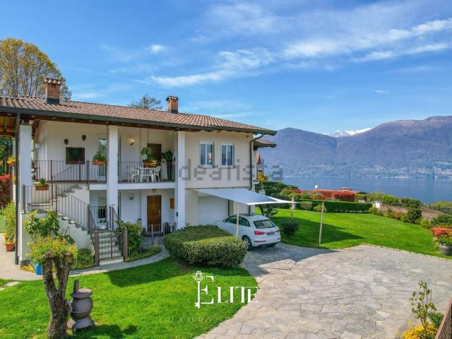 Case e ville in vendita di 220 m² in Via Privata Altipiano, 15