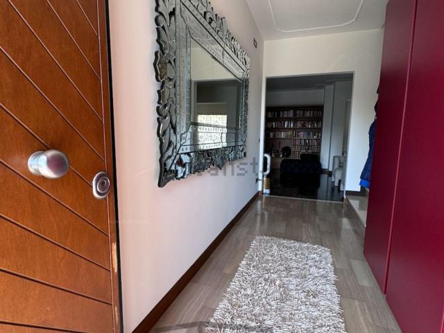 Case e ville in vendita di 220 m² in Via Roma, 6