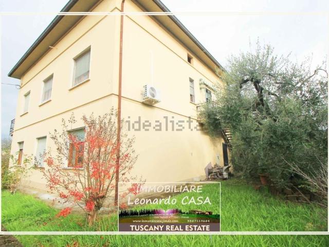 Case e ville in vendita di 220 m² in Piazza Vittorio Veneto