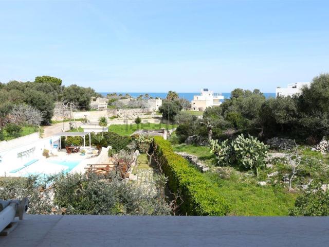 Case e ville in vendita di 221 m²