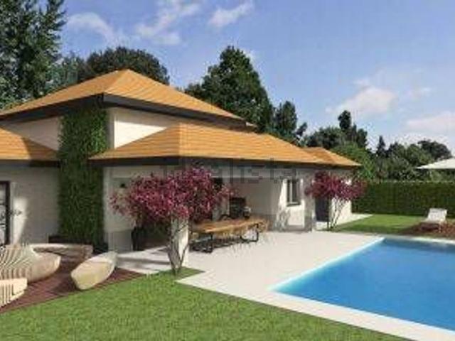 Case e ville in vendita di 221 m² in Via dell&apos Ente