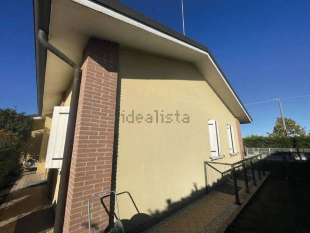 Case e ville in vendita di 221 m² in Via Pistor