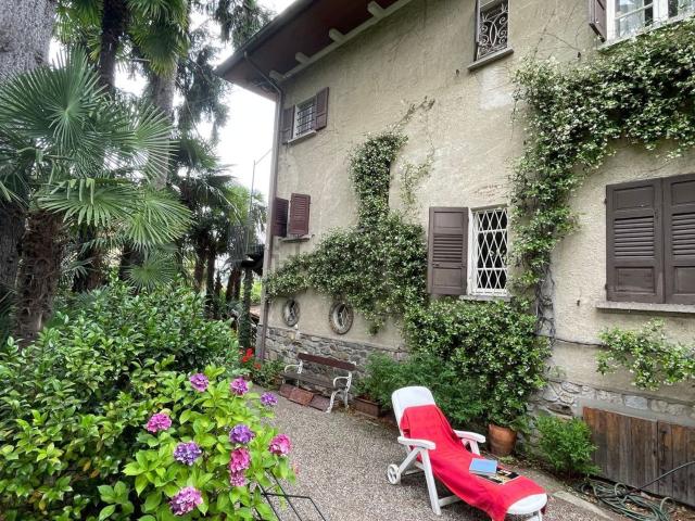 Case e ville in vendita di 223 m² in Via Principe di Piemonte, 20