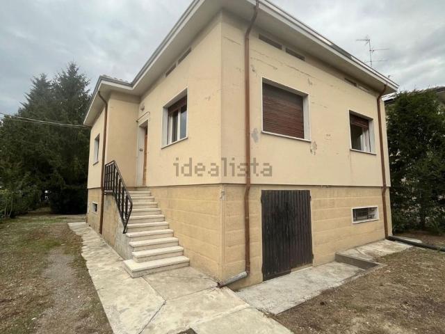 Case e ville in vendita di 224 m² in Via Antonio Gramsci