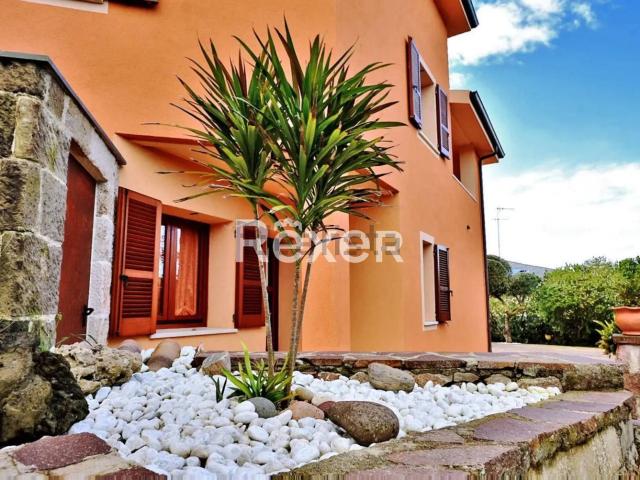 Case e ville in vendita di 224 m² in Vicolo Martiri delle Foibe