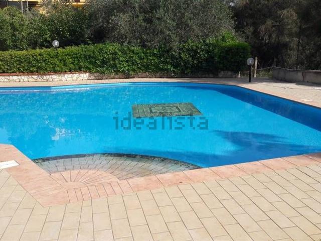 Case e ville in vendita di 225 m²