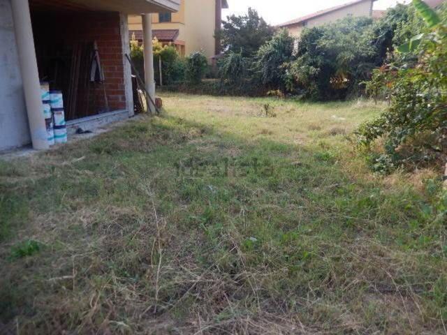 Case e ville in vendita di 225 m²