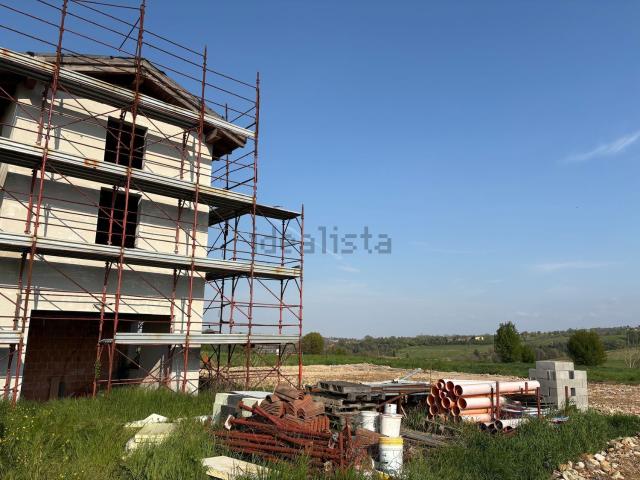Case e ville in vendita di 225 m² in Via Pagliarola