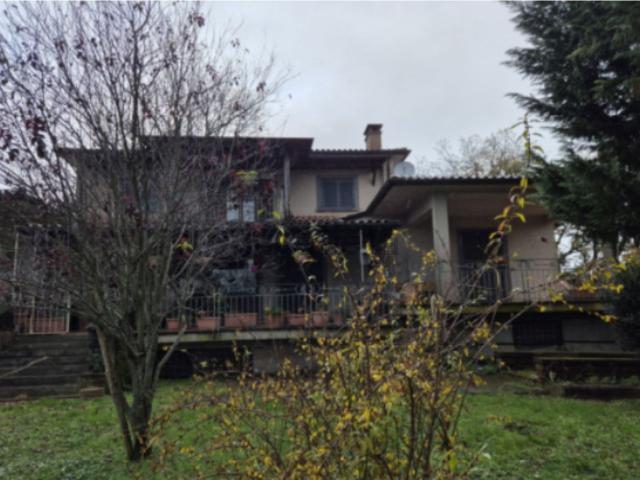 Case e ville in vendita di 225 m² in Strada Vicinale Pianaccia