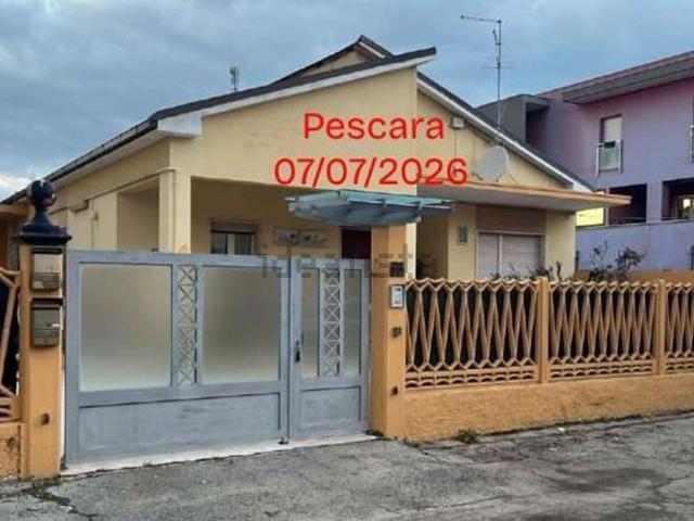 Case e ville in vendita di 226 m²