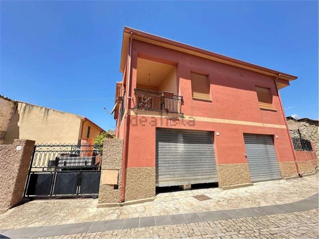 Case e ville in vendita di 227 m²