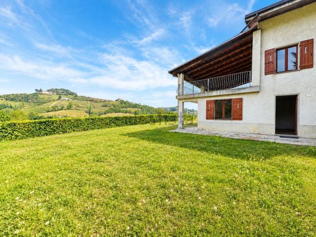 Case e ville in vendita di 229 m² in Località Bauda