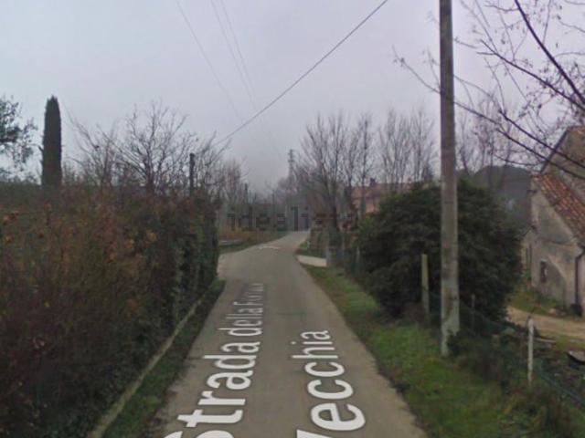 Case e ville in vendita di 229 m² in Strada Fornaci