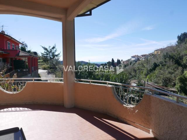 Case e ville in vendita di 230 m²