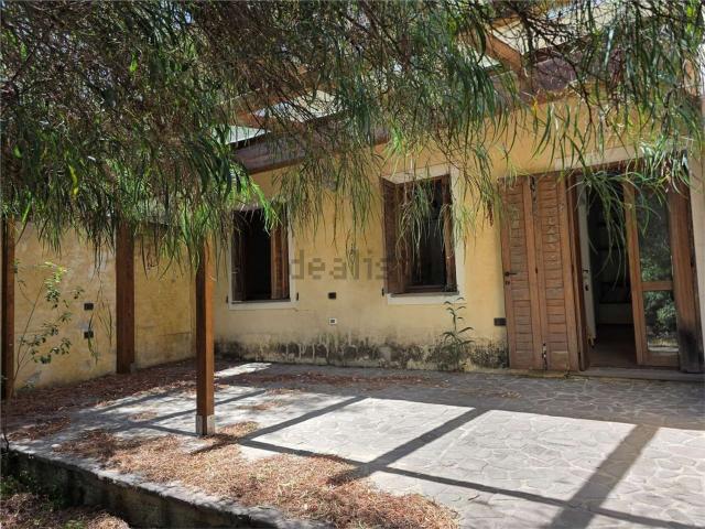 Case e ville in vendita di 230 m²