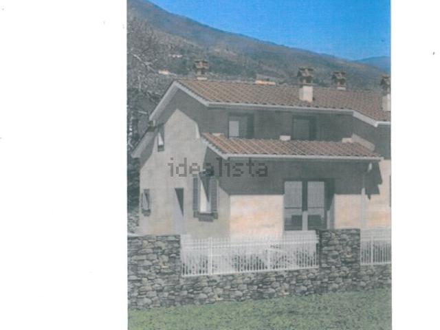 Case e ville in vendita di 230 m²