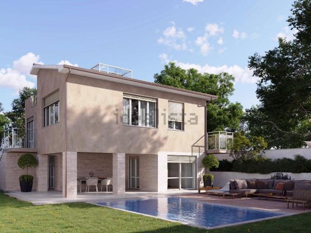 Case e ville in vendita di 230 m² in Via Carlo Puini
