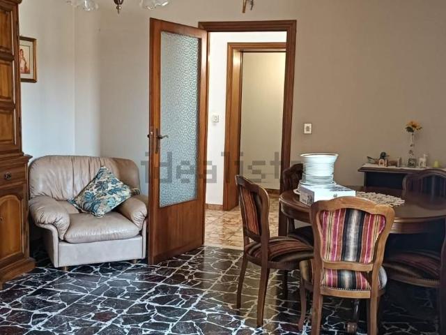 Case e ville in vendita di 230 m² in Via Alberto Profeti