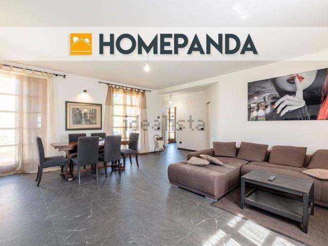 Case e ville in vendita di 230 m² in Via G. Mazzini
