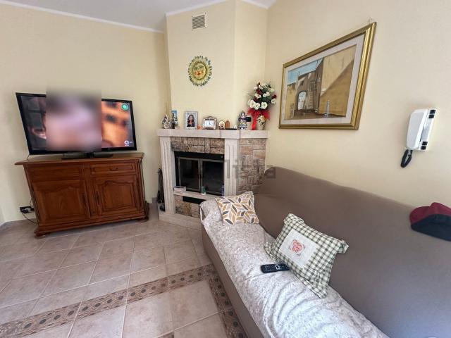 Case e ville in vendita di 230 m² in Via degli Ulivi
