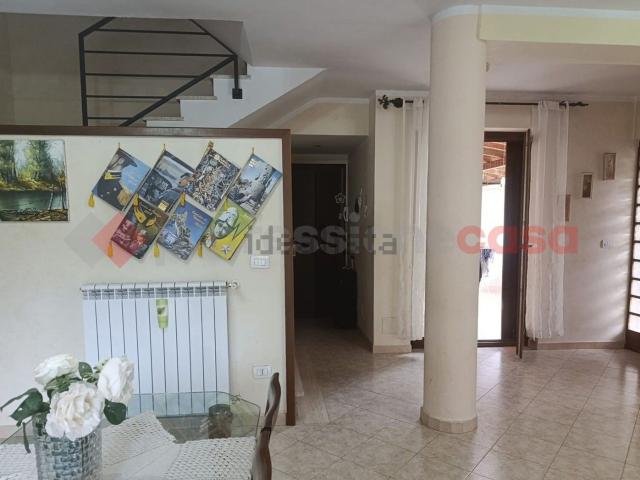 Case e ville in vendita di 230 m² in Via Immagine, 19