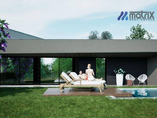 Case e ville in vendita di 230 m² in Via Noventana