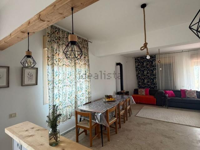 Case e ville in vendita di 230 m² in Contrada Santo pietro