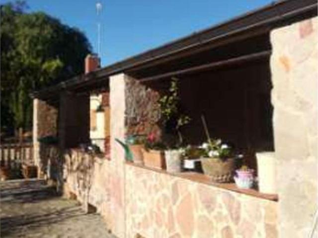 Case e ville in vendita di 233 m² in Via Vittorio Emanuele
