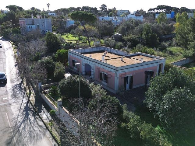 Case e ville in vendita di 234 m² in Via San Nicola di Pergoleto, 59