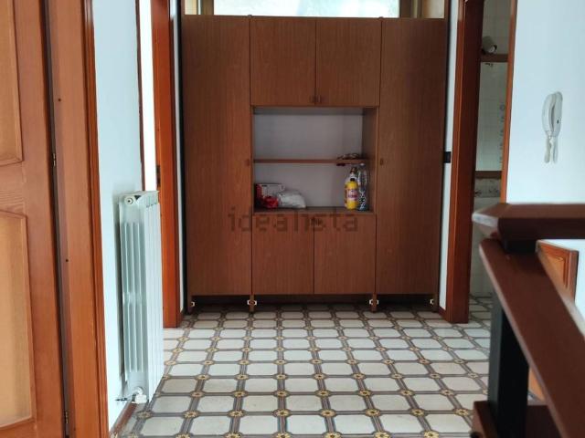 Case e ville in vendita di 235 m² in Via Felice Paradiso, 5