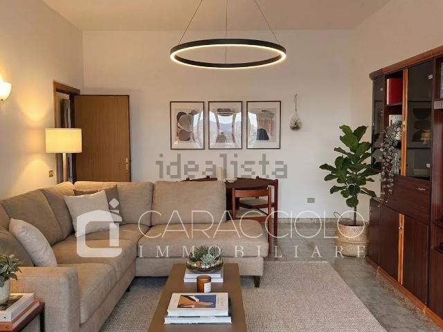 Case e ville in vendita di 236 m²