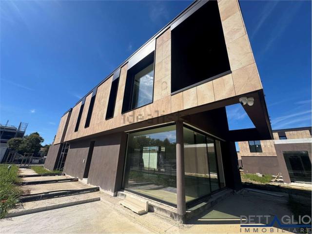 Case e ville in vendita di 237 m²