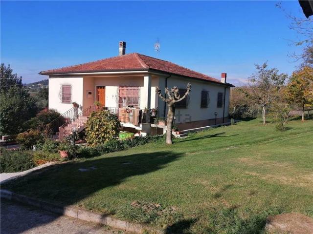 Case e ville in vendita di 237 m²