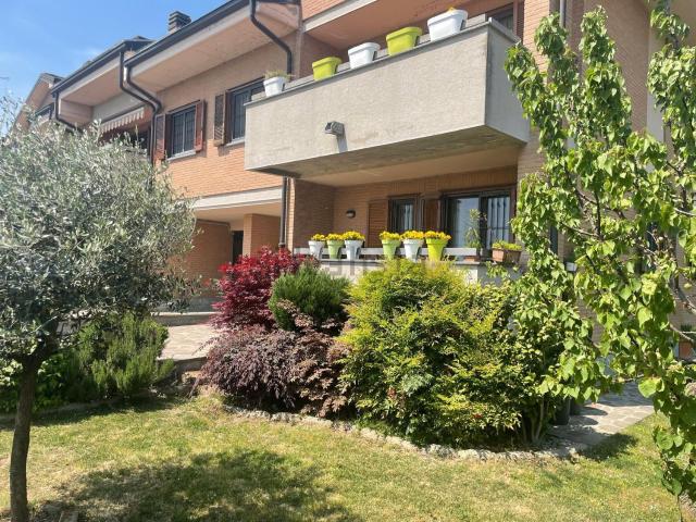 Case e ville in vendita di 237 m² in Via Bambini di Beslan, 5