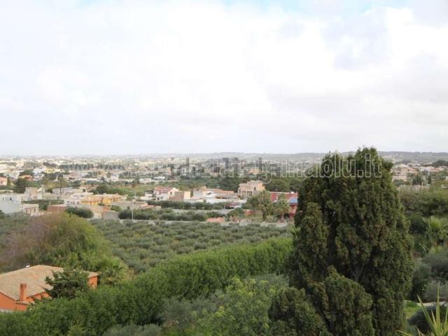 Case e ville in vendita di 237 m² in Vicolo Santa Venera