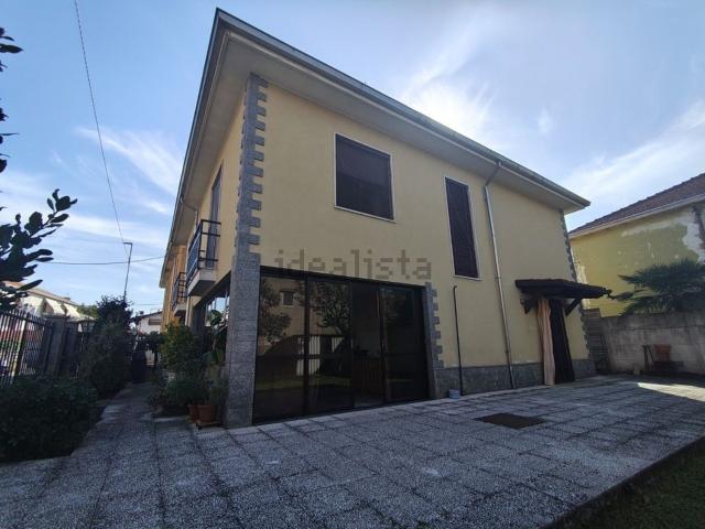 Case e ville in vendita di 238 m²