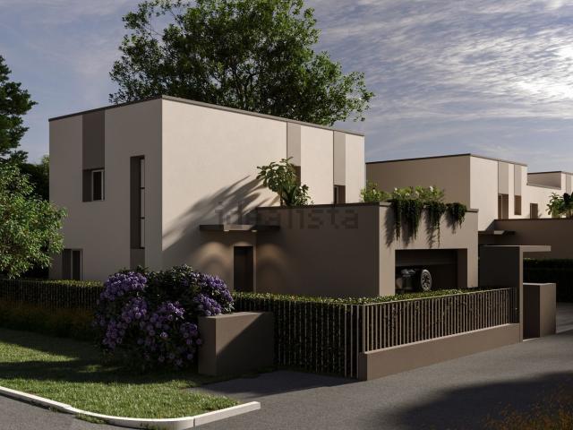 Case e ville in vendita di 238 m² in Via Don Minzoni