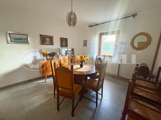 Case e ville in vendita di 239 m²