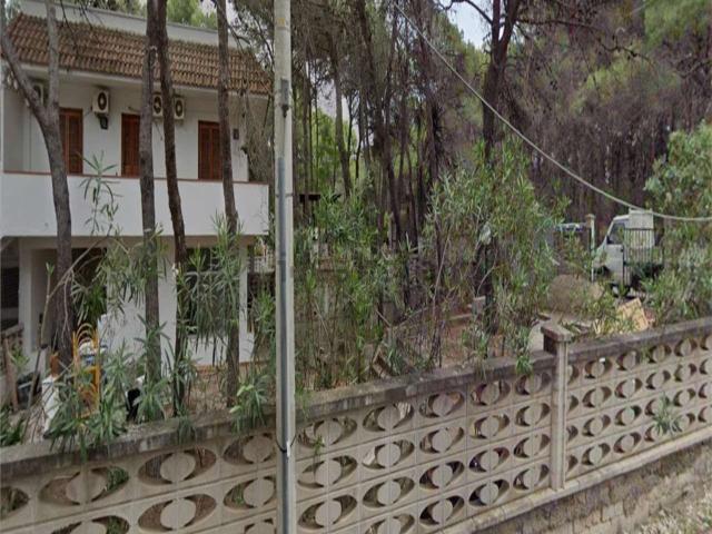 Case e ville in vendita di 239 m² in Via mare Spumeggiante, 47