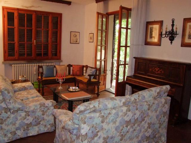 Case e ville in vendita di 240 m²