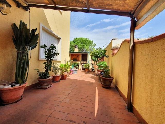 Case e ville in vendita di 240 m²
