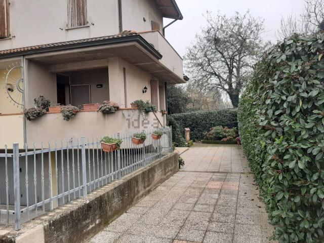 Case e ville in vendita di 240 m²